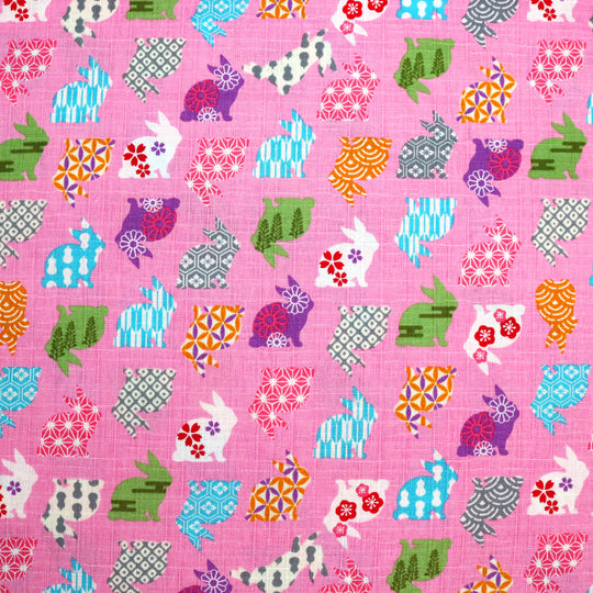Hasen mit traditionellen Mustern - Pink