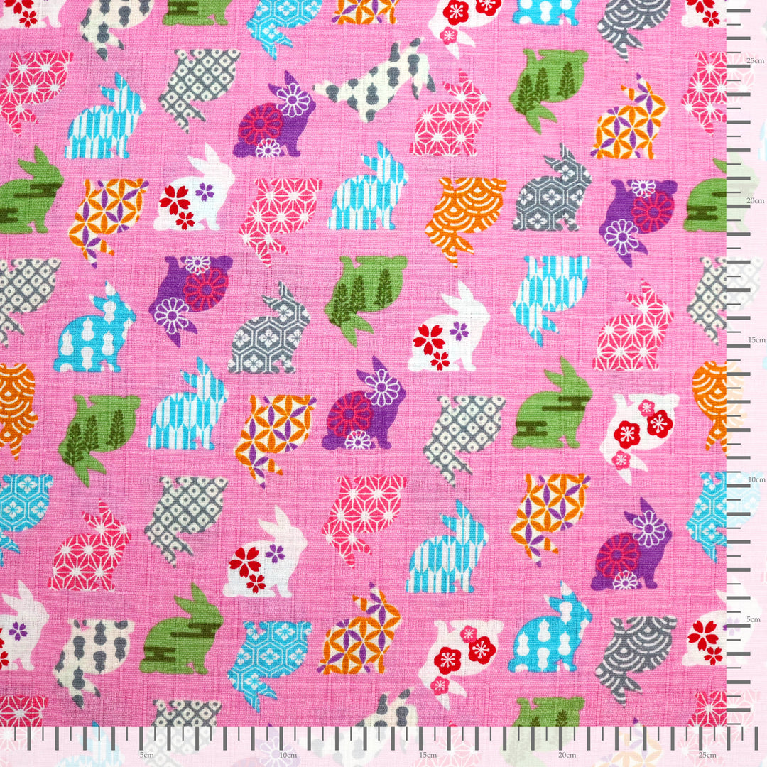 Hasen mit traditionellen Mustern - Pink