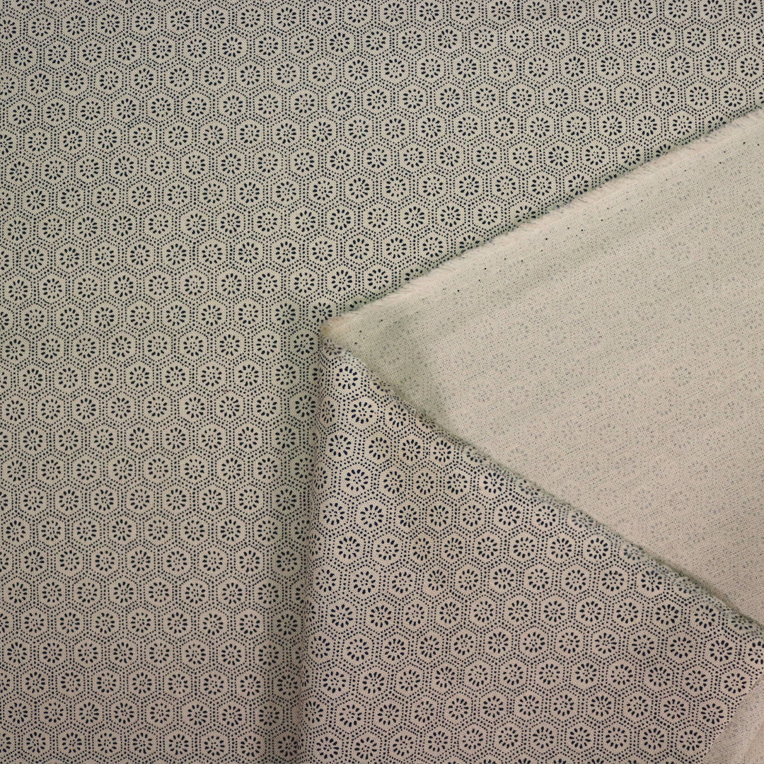 Kleine Blumen & Rauten - Beige