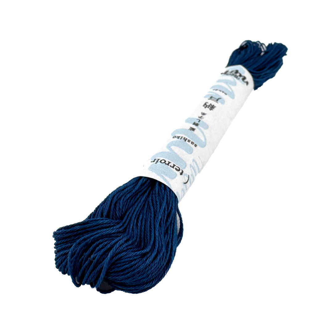 Indigo Sashiko Garn - handgefärbt - 02 nando